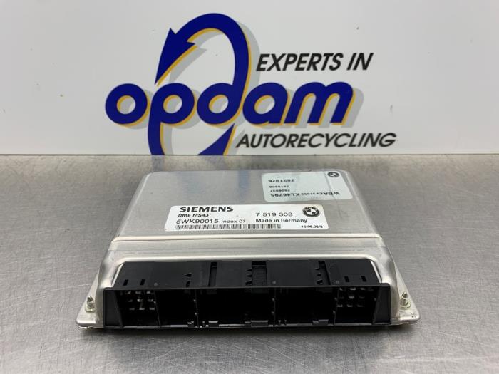 Used Engine management computer BMW 3 serie (E46/4) 328i 24V Price € 125,00 Margin scheme offered by Gebr Opdam B.V.