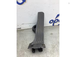 Usados Sensor de posición de acelerador Volkswagen Touran (1T3) 1.2 TSI Precio € 20,00 Norma de margen ofrecido por Gebr Opdam B.V.
