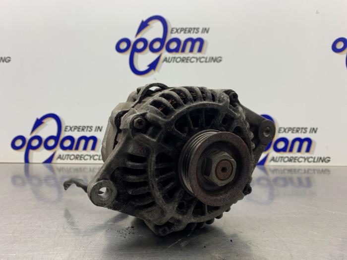 Begagnade Dynamo Mazda 323 P (BA15) 1.3i 16V Pris € 70,00 Marginaltabell erbjuds av Gebr Opdam B.V.