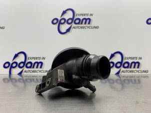 Used Thermostat housing BMW 3 serie (F30) 320i 2.0 16V Price € 50,00 Margin scheme offered by Gebr Opdam B.V.