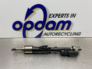 Usados Inyector (inyección de gasolina) BMW 3 serie (F30) 320i 2.0 16V Precio € 60,00 Norma de margen ofrecido por Gebr Opdam B.V.