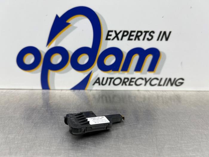Begagnade Luftkvalitetssensor Volkswagen Polo V (6R) 1.2 TDI 12V BlueMotion Pris € 25,00 Marginaltabell erbjuds av Gebr Opdam B.V.