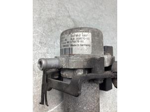 Usagé Pompe à vide assistant de freinage Volkswagen Polo VI (AW1) 1.0 TSI 12V Prix € 50,00 Règlement à la marge proposé par Gebr Opdam B.V.