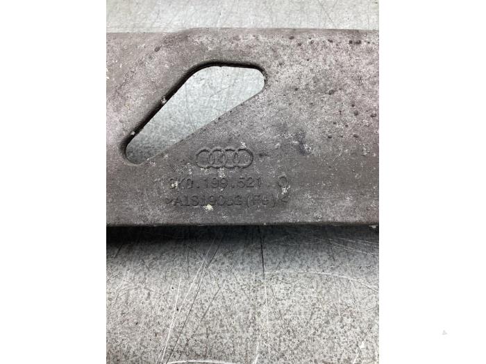 Usagé Support moteur Audi A4 Avant (B8) 2.0 TDI 143 16V Prix € 40,00 Règlement à la marge proposé par Gebr Opdam B.V.