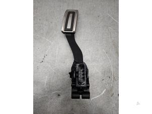 Gaspedalsensor från en Skoda Kodiaq 1.5 TSI 150 ACT 16V 2023