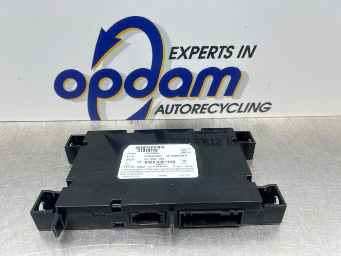 Usagé Module Bluetooth Volvo V50 (MW) 1.6 D 16V Prix € 60,00 Règlement à la marge proposé par Gebr Opdam B.V.