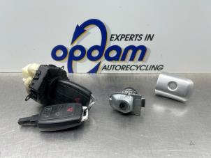 Used Set of cylinder locks (complete) Volvo V50 (MW) 1.6 D 16V Price € 75,00 Margin scheme offered by Gebr Opdam B.V.