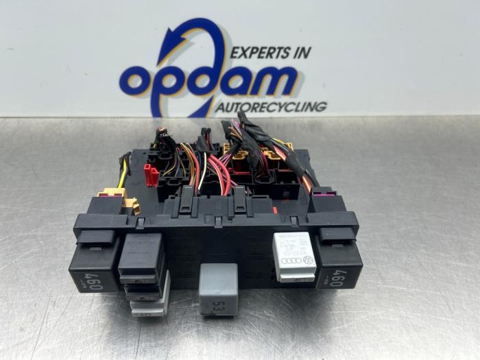 Used Body control computer Volkswagen Passat Variant (3C5) 2.0 FSI 16V Price € 100,00 Margin scheme offered by Gebr Opdam B.V.