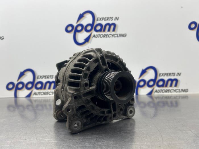 Begagnade Dynamo Skoda Fabia II (5J) 1.4i 16V Pris € 50,00 Marginaltabell erbjuds av Gebr Opdam B.V.