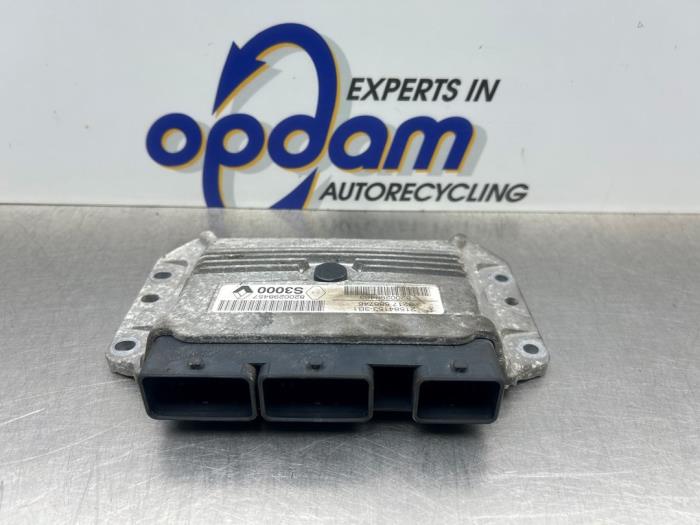 Used Engine management computer Renault Scénic II (JM) 1.6 16V Price € 75,00 Margin scheme offered by Gebr Opdam B.V.