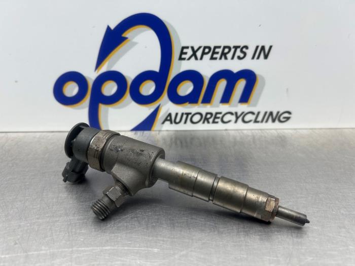 Usagé Injecteurs Peugeot Partner (GC/GF/GG/GJ/GK) 1.6 HDI 75 16V Prix € 40,00 Règlement à la marge proposé par Gebr Opdam B.V.
