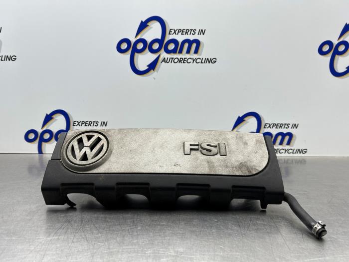 Begagnade Luftfilterhus Volkswagen Passat Variant (3C5) 2.0 FSI 16V Pris € 60,00 Marginaltabell erbjuds av Gebr Opdam B.V.