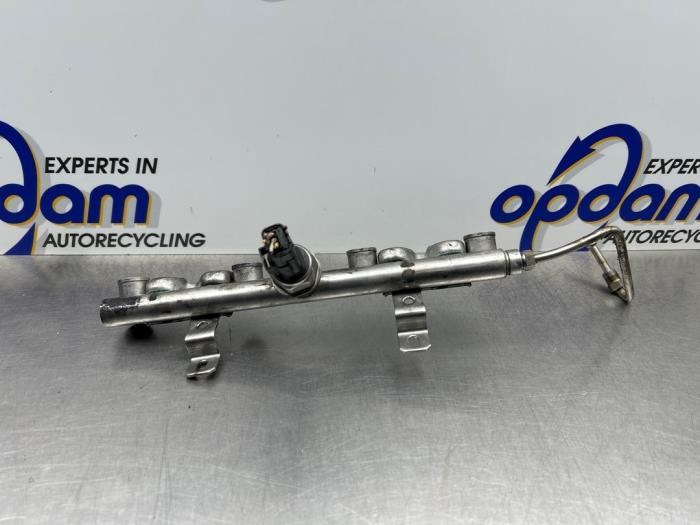 Usagé Système d'injection Peugeot 207 CC (WB) 1.6 16V THP Prix € 75,00 Règlement à la marge proposé par Gebr Opdam B.V.