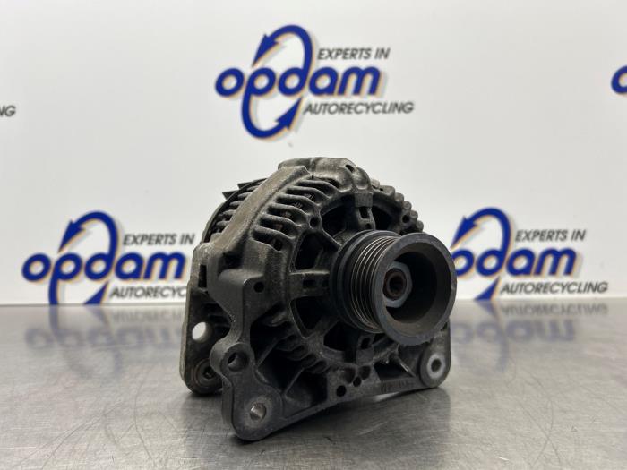 Used Dynamo Volkswagen Polo III (6N1) 1.4i 60 Price € 50,00 Margin scheme offered by Gebr Opdam B.V.