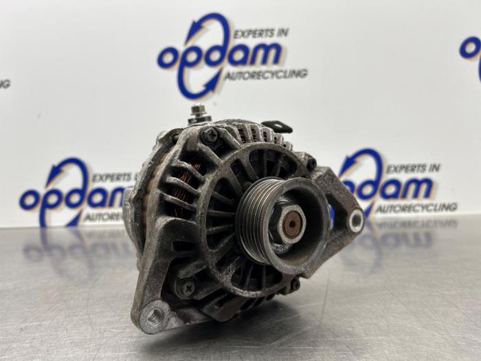 Begagnade Dynamo Mazda 3 Sport (BK) 1.6i 16V Pris € 50,00 Marginaltabell erbjuds av Gebr Opdam B.V.