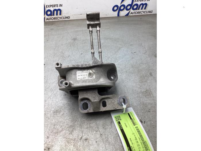 Gebrauchte Motorlager Volkswagen Polo VI (AW1) 1.0 TSI 12V Preis € 50,00 Margenregelung angeboten von Gebr Opdam B.V.