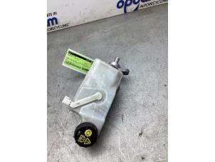 Usados Cilindro freno principal Volvo V40 (MV) 1.6 T3 GTDi 16V Precio € 50,00 Norma de margen ofrecido por Gebr Opdam B.V.