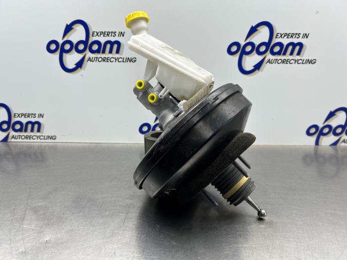 Begagnade Bromsservo Citroen C3 (SX/SW) 1.2 12V e-THP PureTech 110 Pris € 150,00 Marginaltabell erbjuds av Gebr Opdam B.V.