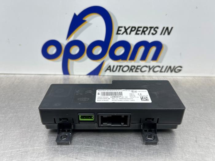 Begagnade Bluetooth-modul Citroen C3 (SX/SW) 1.2 12V e-THP PureTech 110 Pris € 50,00 Marginaltabell erbjuds av Gebr Opdam B.V.