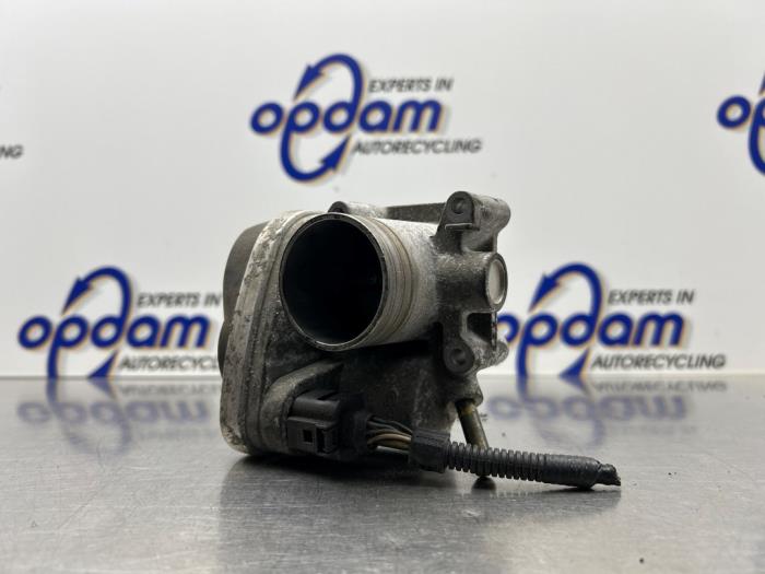 Usagé Boitier papillon Volkswagen New Beetle (9C1/9G1) 1.4 16V Prix € 50,00 Règlement à la marge proposé par Gebr Opdam B.V.