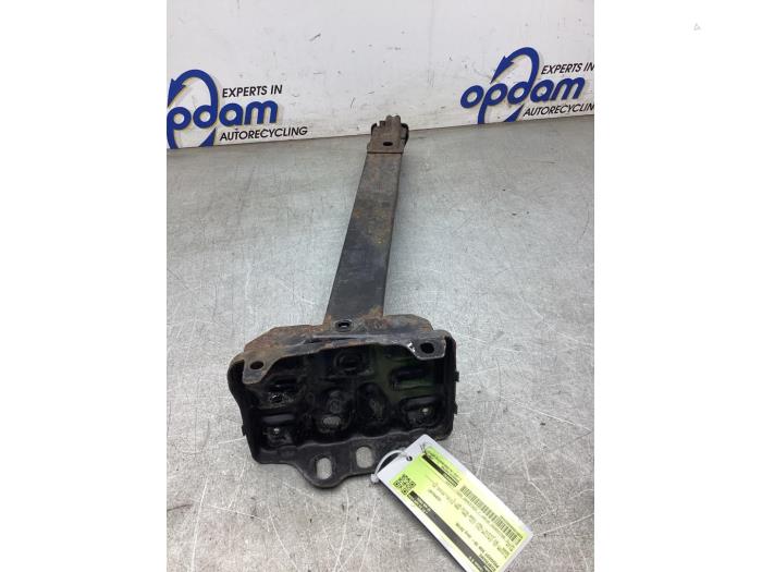 Usados Subchasis Peugeot 508 (F3/FB/FH/FP) 1.6 16V GT PureTech 225 Precio € 40,00 Norma de margen ofrecido por Gebr Opdam B.V.