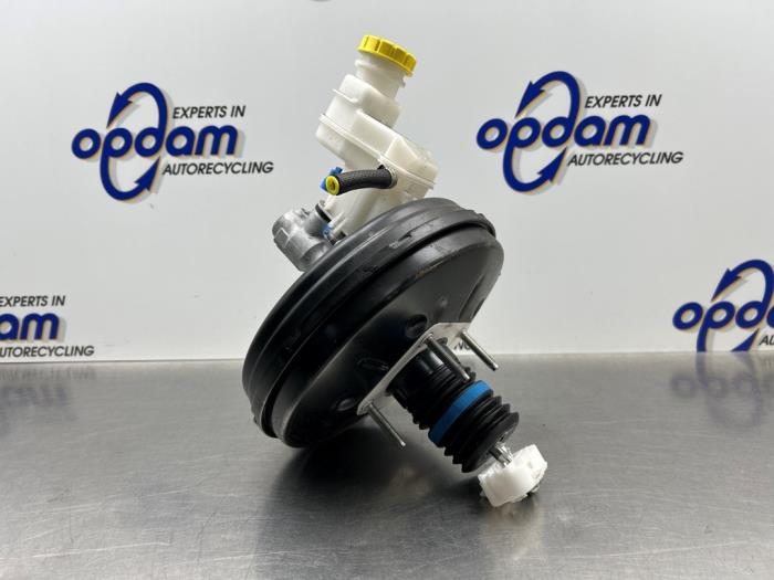 Usagé Servo frein Fiat 500 (312) 1.0 Hybrid Prix € 125,00 Règlement à la marge proposé par Gebr Opdam B.V.