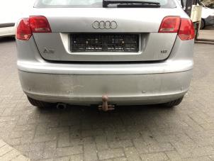 Usagé Pare-chocs arrière Audi A3 Sportback (8PA) 1.6 FSI 16V Prix € 125,00 Règlement à la marge proposé par Gebr Opdam B.V.