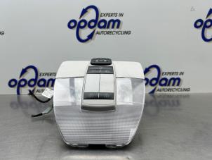 Begagnade Innerbelysning, fram Mercedes B (W245) 1.7 B-180 16V Pris € 72,60 Inklusive moms erbjuds av Gebr Opdam B.V.