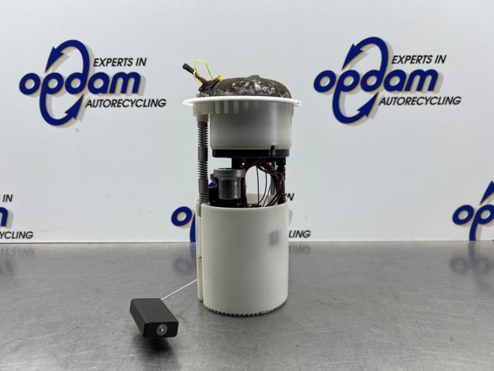 Usagé Pompe essence Fiat Panda (169) 1.2, Classic Prix € 40,00 Règlement à la marge proposé par Gebr Opdam B.V.