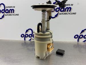 Begagnade Bensinpump Mercedes A (W169) 1.7 A-170 5-Drs. Pris € 75,00 Marginaltabell erbjuds av Gebr Opdam B.V.