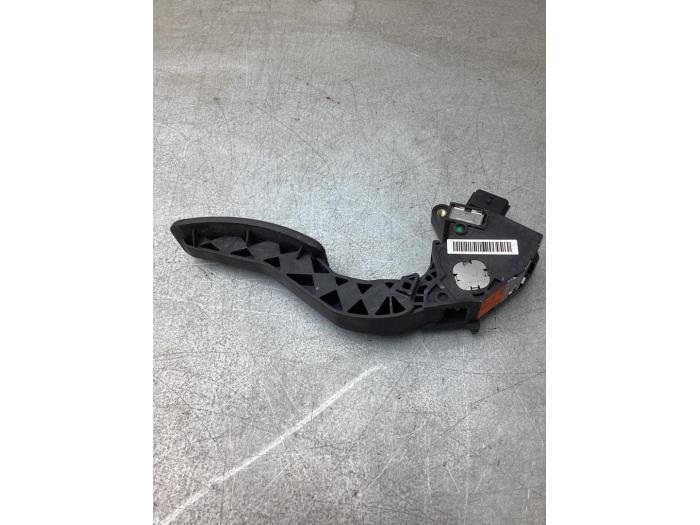 Gebrauchte Gaspedalposition Sensor Renault Megane III Berline (BZ) 1.4 16V TCe 130 Preis € 30,00 Margenregelung angeboten von Gebr Opdam B.V.