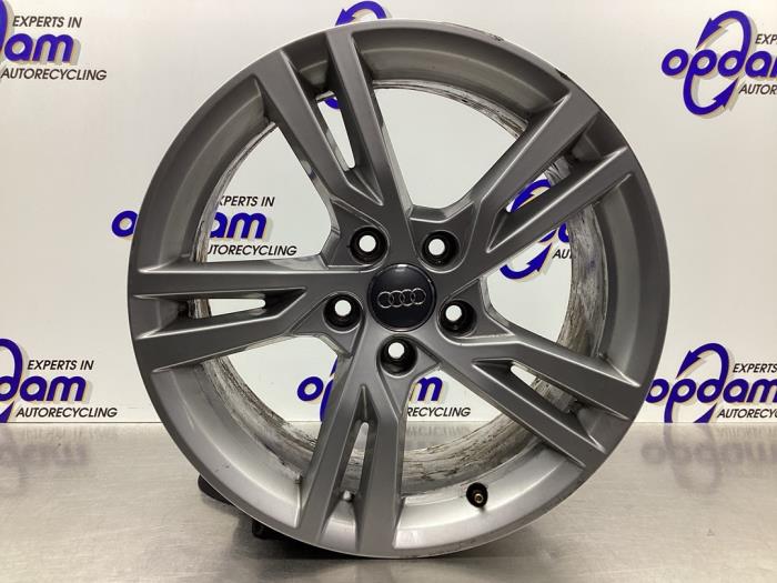 Używane Obrecz Audi A3 Sportback (8VA/8VF) 2.0 TFSI Ultra 16V Cena € 150,00 Procedura marży oferowane przez Gebr Opdam B.V.