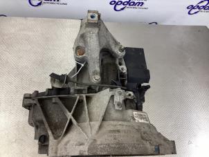 Getriebe van een Ford Focus C-Max 1.8 16V 2005