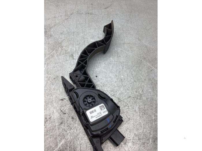 Begagnade Gaspedalsensor Volvo V40 (MV) 1.6 T3 GTDi 16V Pris € 40,00 Marginaltabell erbjuds av Gebr Opdam B.V.