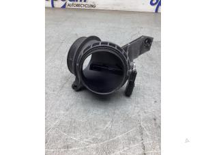 Usados Medidor de flujo de aire Volvo V40 (MV) 1.6 T3 GTDi 16V Precio € 20,00 Norma de margen ofrecido por Gebr Opdam B.V.