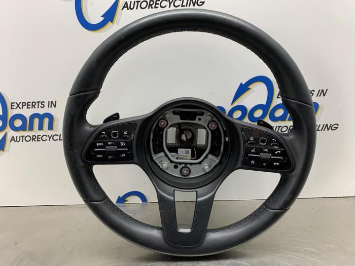 Gebrauchte Lenkrad Mercedes B (W247) 2.0 B-200d Preis € 350,00 Margenregelung angeboten von Gebr Opdam B.V.