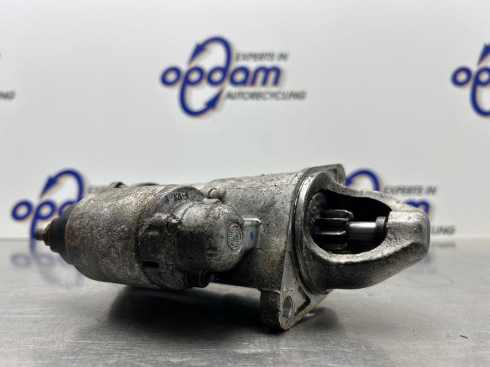 Gebrauchte Anlasser Opel Astra J Sports Tourer (PD8/PE8/PF8) 1.6 16V Preis € 30,00 Margenregelung angeboten von Gebr Opdam B.V.