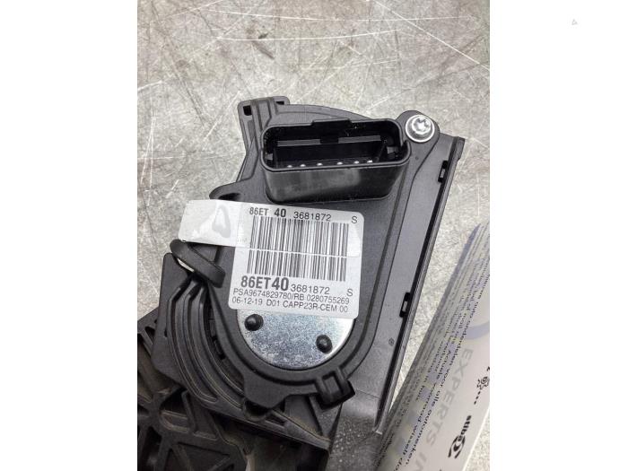 Begagnade Gaspedalsensor Toyota ProAce 2.0 D-4D 122 16V Worker Pris € 30,00 Marginaltabell erbjuds av Gebr Opdam B.V.