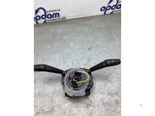 Usagé Commutateur combi colonne de direction Jeep Renegade (BU) 1.4 Multi Air 16V Prix € 70,00 Règlement à la marge proposé par Gebr Opdam B.V.