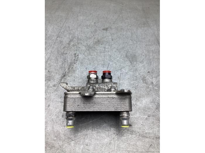 Gebrauchte Ölkühler Mercedes C (W205) C-180 1.5 EQ Boost Preis € 60,00 Margenregelung angeboten von Gebr Opdam B.V.