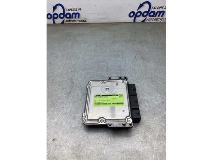 Used Engine management computer Renault Scénic IV (RFAJ) 1.6 Energy dCi 130 Price € 100,00 Margin scheme offered by Gebr Opdam B.V.