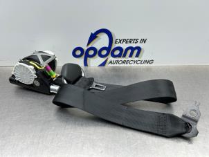 Usados Cinturón de seguridad derecha delante Skoda Fabia II (5J) 1.4i 16V Precio € 100,00 Norma de margen ofrecido por Gebr Opdam B.V.