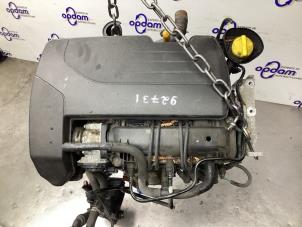 Motor van een Renault Clio IV (5R) 1.2 16V 2013