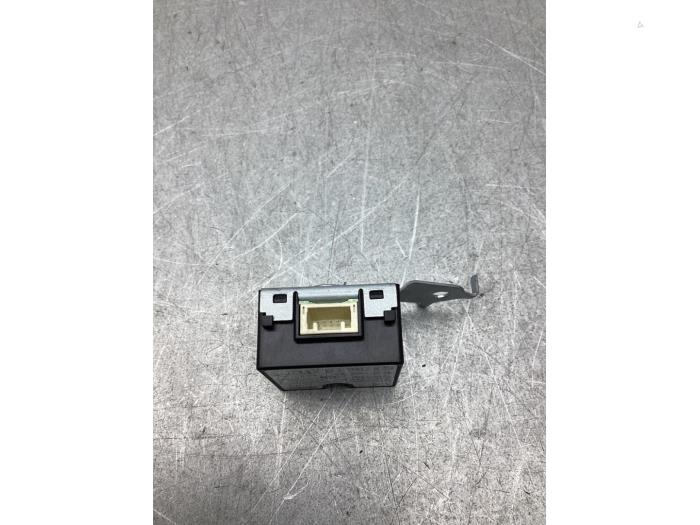 Central electronic Modul van een Toyota Aygo X 1.0 12V VVT-i 2024