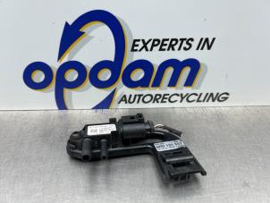 Usados Sensor de presión de combustible Skoda Fabia II Combi 1.2 TDI 12V Greenline Precio € 20,00 Norma de margen ofrecido por Gebr Opdam B.V.