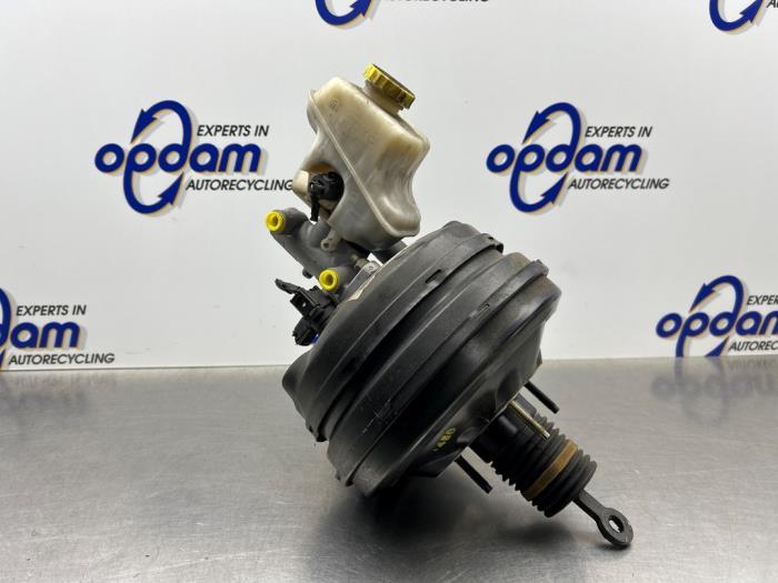 Usagé Servo frein Chrysler 300 C Touring 3.5 V6 24V Prix € 200,00 Règlement à la marge proposé par Gebr Opdam B.V.