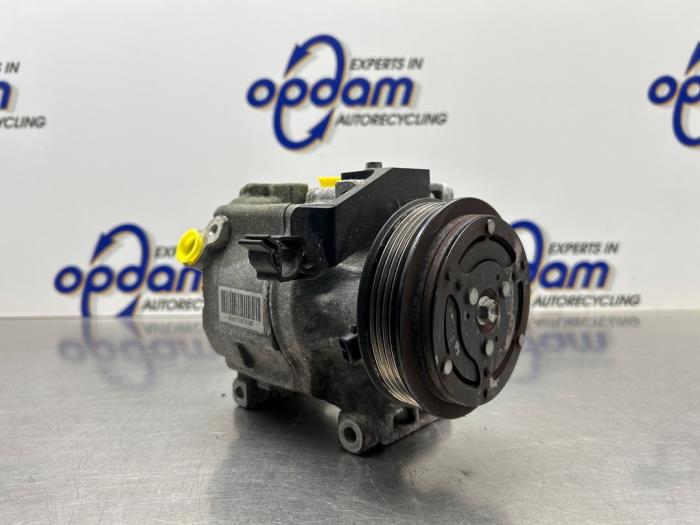 Usagé Compresseur de clim Fiat 500 (312) 0.9 TwinAir 85 Prix € 49,00 Règlement à la marge proposé par Gebr Opdam B.V.
