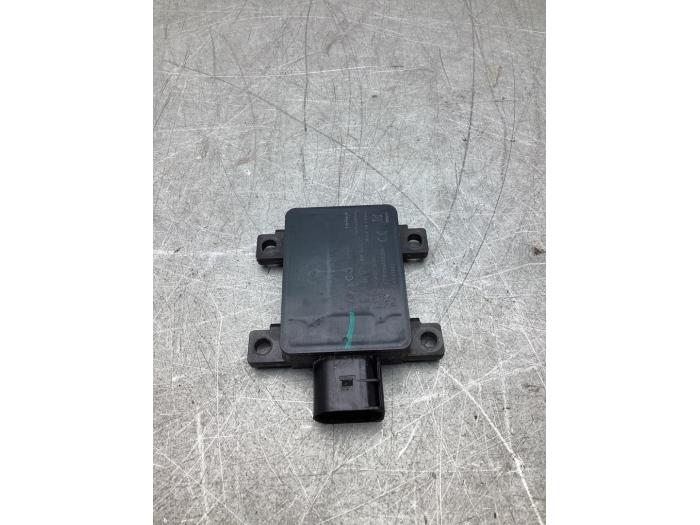 Begagnade Radarsensor Lynk &amp; Co 01 1.5 PHEV Pris € 302,50 Inklusive moms erbjuds av Gebr Opdam B.V.