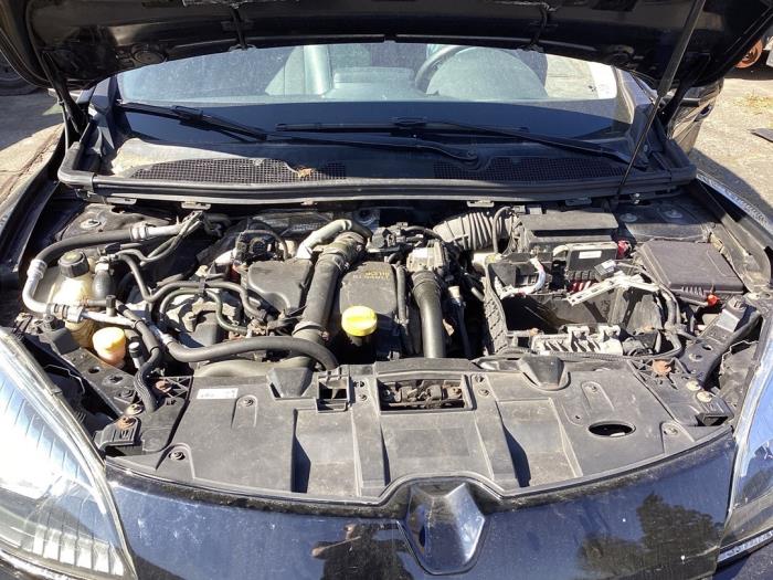 Gebrauchte Luftfiltergehäuse Renault Megane III Grandtour (KZ) 1.5 dCi 110 Preis auf Anfrage angeboten von Gebr Opdam B.V.