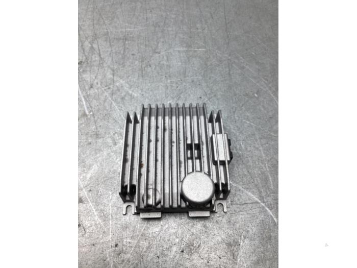 Używane Modul VESS Volkswagen Golf VIII (CD1) 1.4 GTE 16V Cena € 100,00 Procedura marży oferowane przez Gebr Opdam B.V.